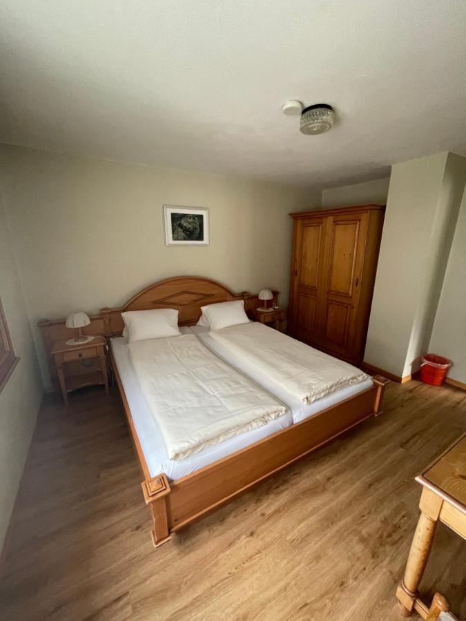 Hotel Restaurant Gommerhof Reckingen Eksteriør billede