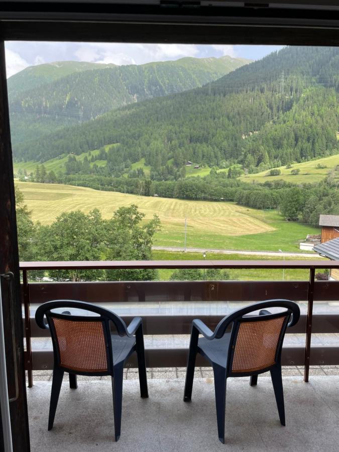 Hotel Restaurant Gommerhof Reckingen Eksteriør billede