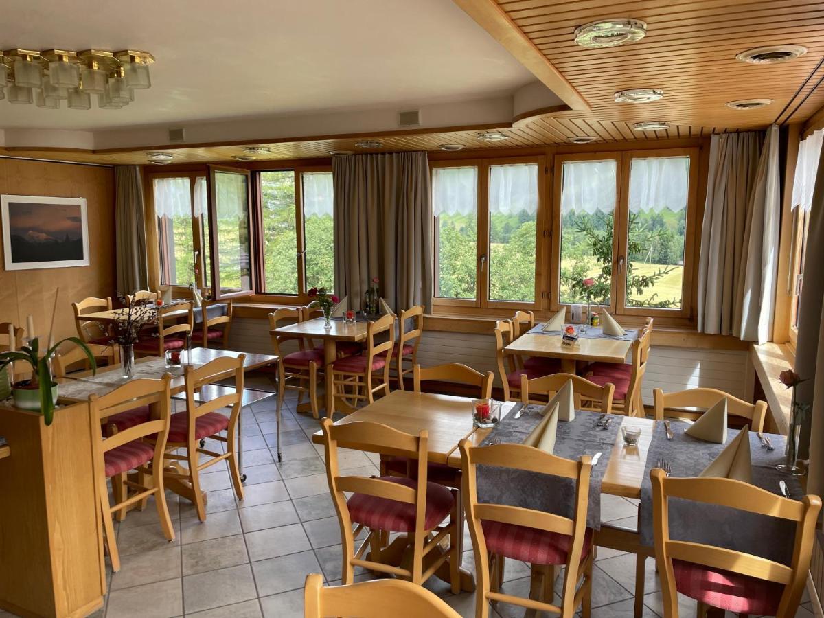 Hotel Restaurant Gommerhof Reckingen Eksteriør billede