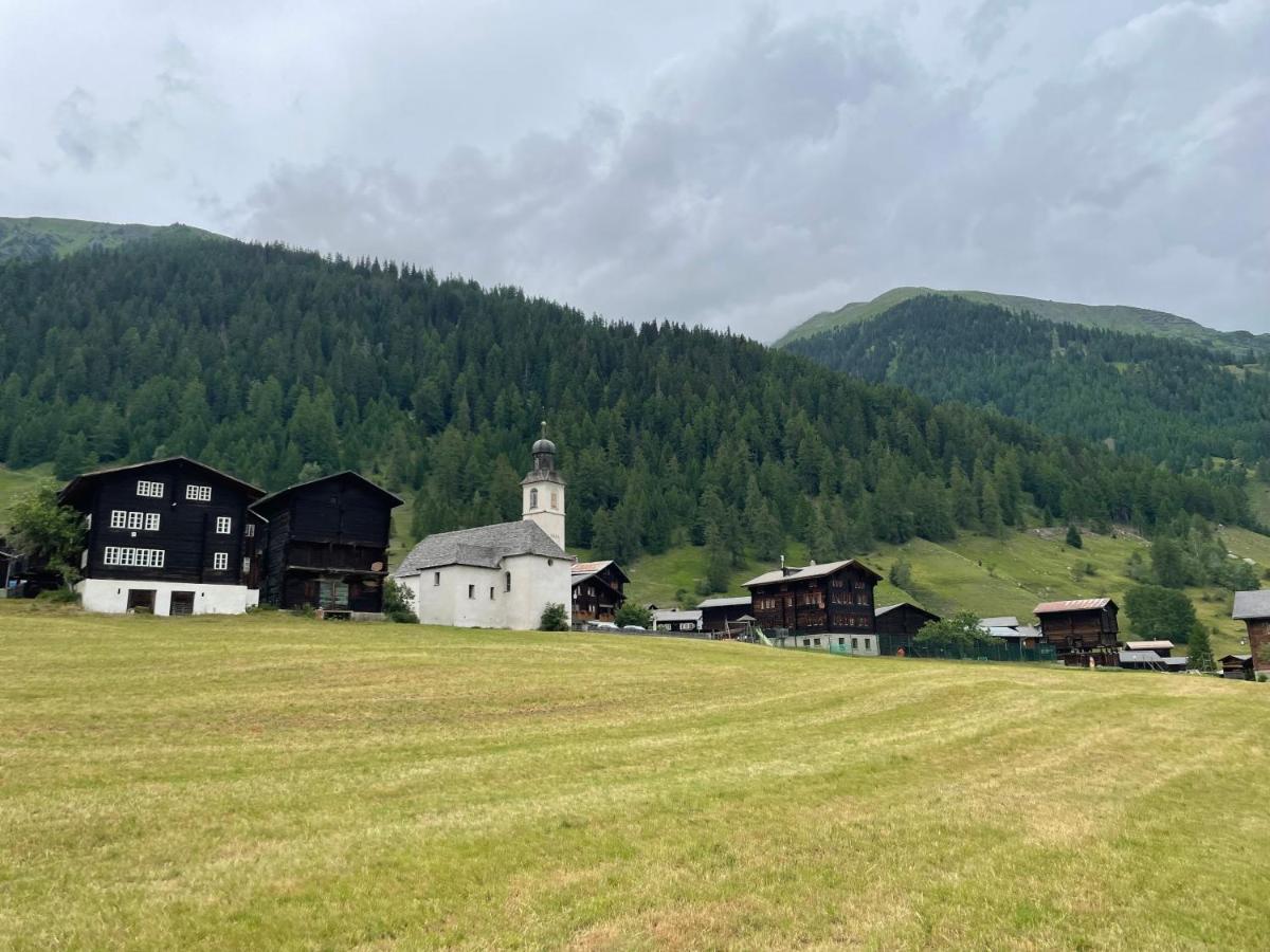 Hotel Restaurant Gommerhof Reckingen Eksteriør billede