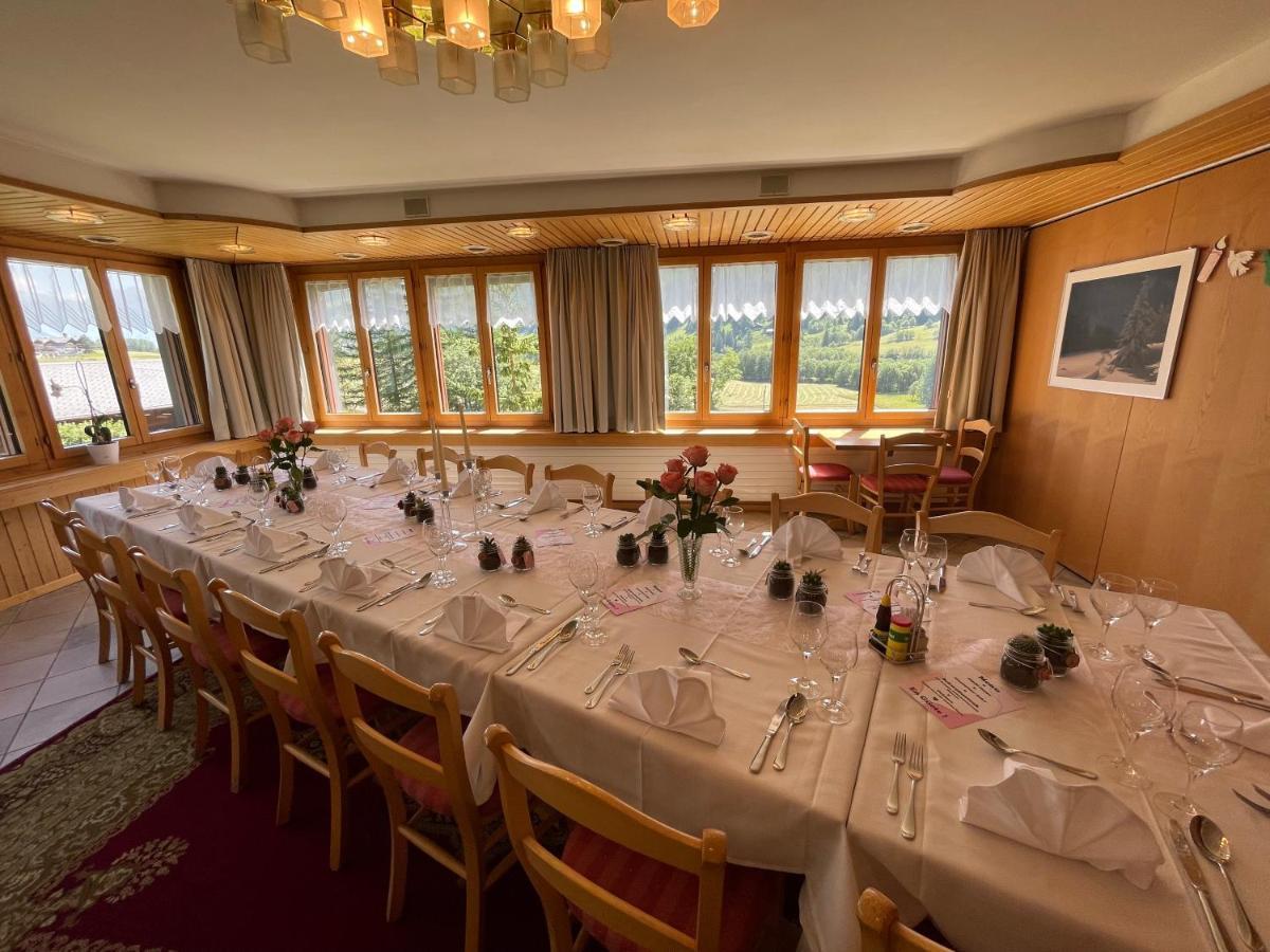 Hotel Restaurant Gommerhof Reckingen Eksteriør billede