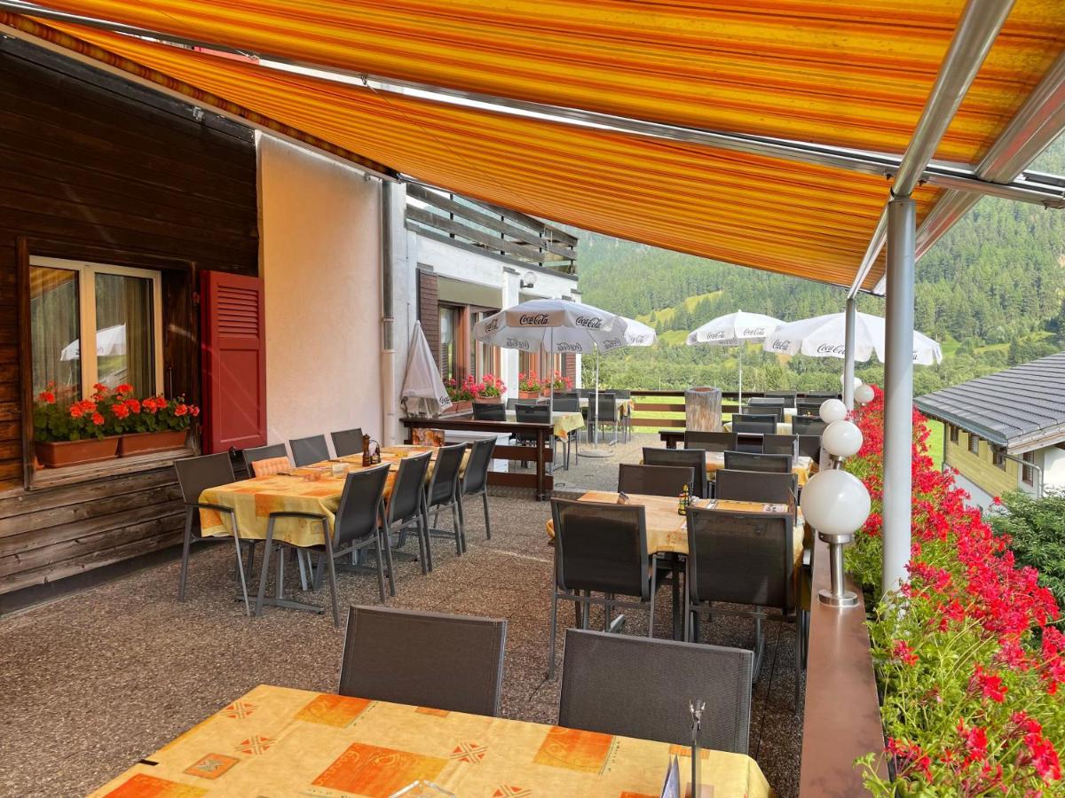 Hotel Restaurant Gommerhof Reckingen Eksteriør billede