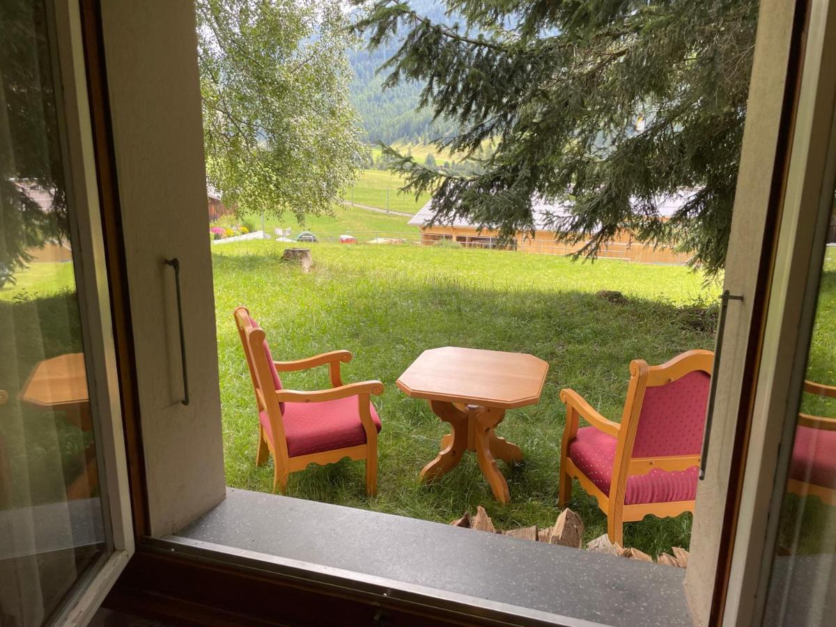Hotel Restaurant Gommerhof Reckingen Eksteriør billede